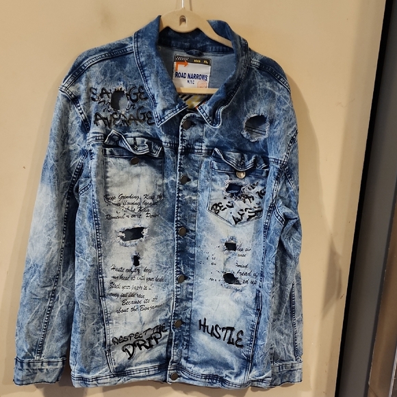 Road Narrows N Y.CXL Edgy Blue Denim Jacket with Text Details - Picture 1 of 8